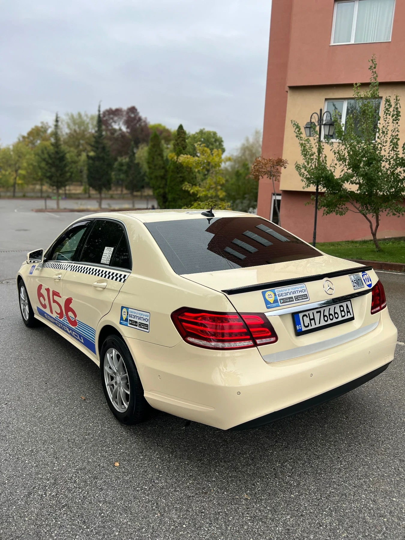 Mercedes-Benz E 200 | Mobile.bg � ����������� 4