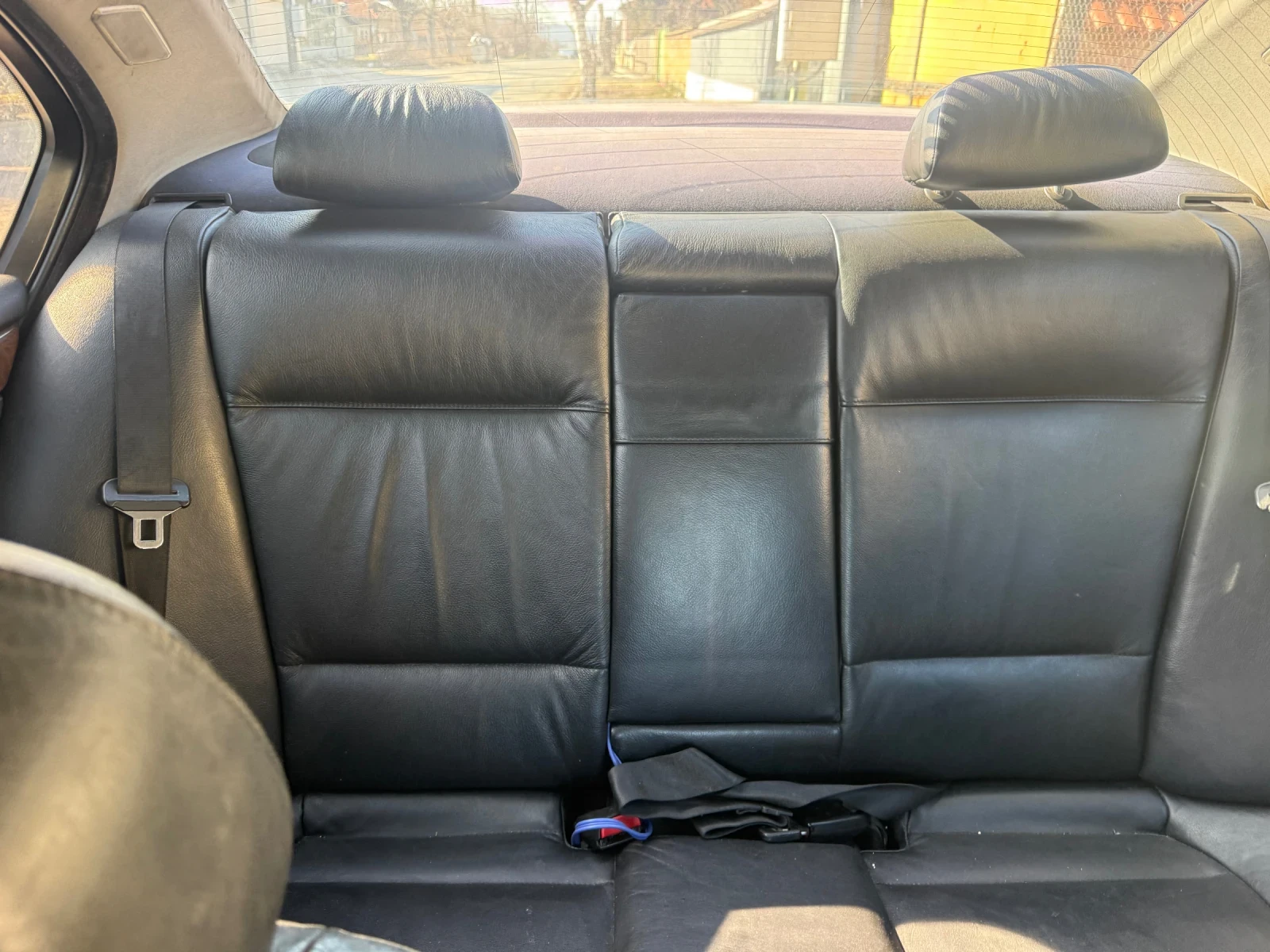 BMW 320 Седан, снимка 4 - Автомобили и джипове - 53814069