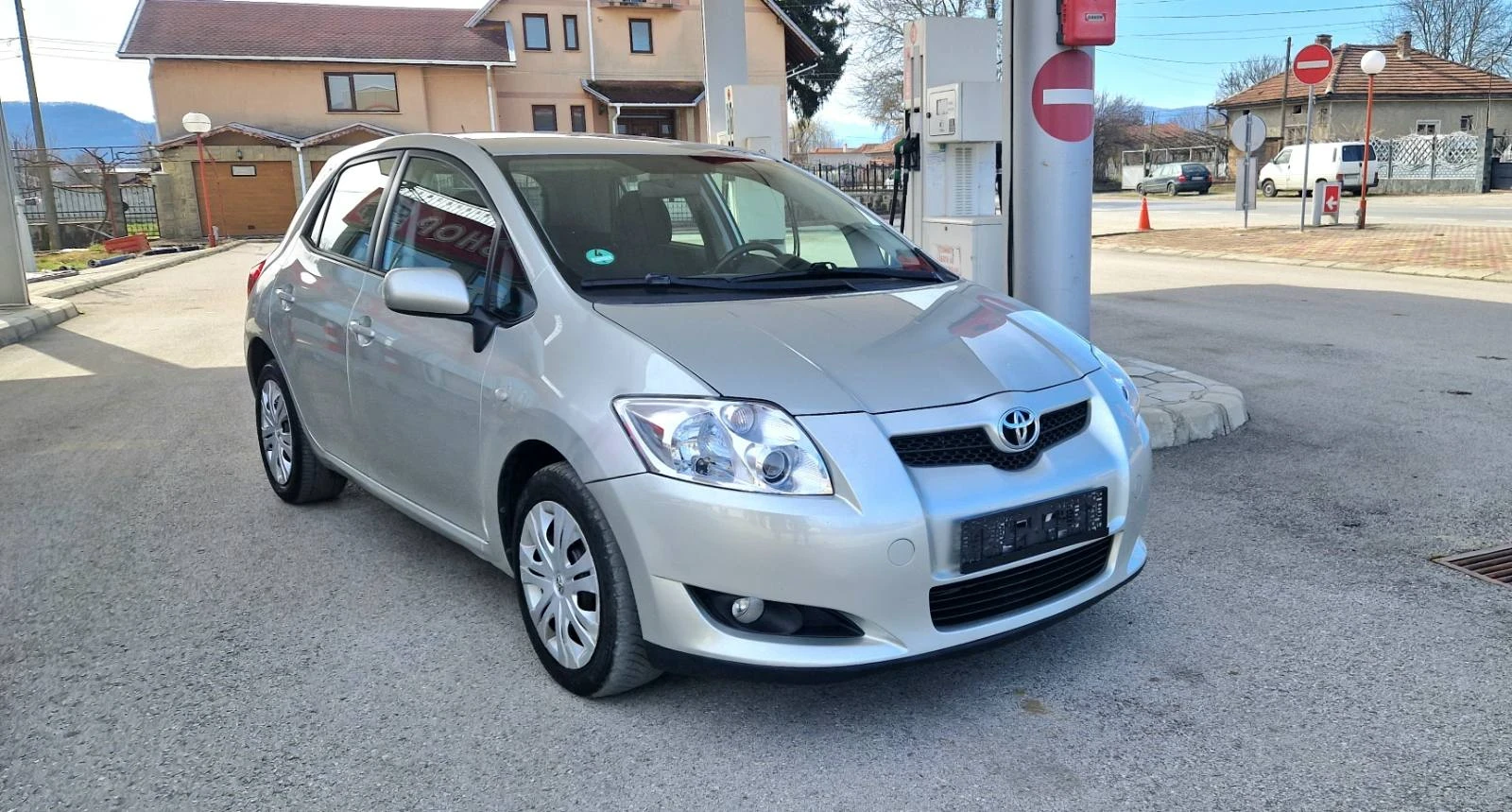 Toyota Auris 1.6куб.131к.с.2010г. Бензин , снимка 4 - Автомобили и джипове - 53820659