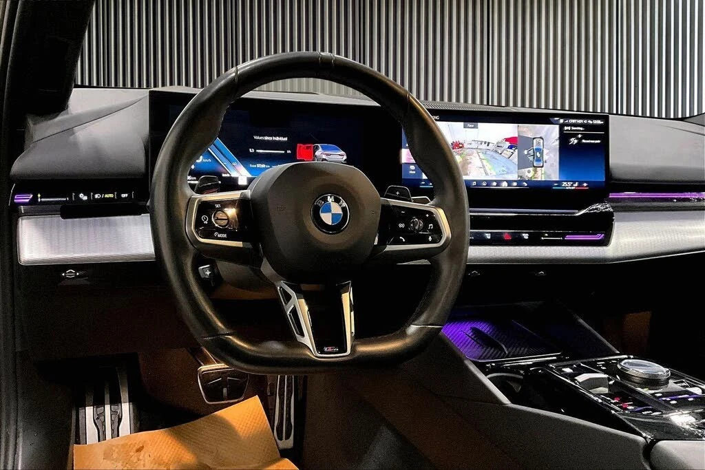 BMW 530 xDrive* AвтоКредит * (ЦЕНА ДО БГ), снимка 13 - Автомобили и джипове - 54013224