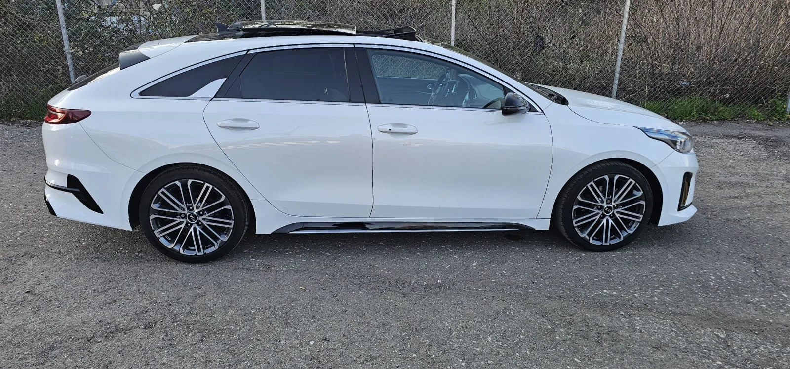 Kia Pro ceed 1.4T GT-LINE Панорама Холандия , снимка 8 - Автомобили и джипове - 54122959