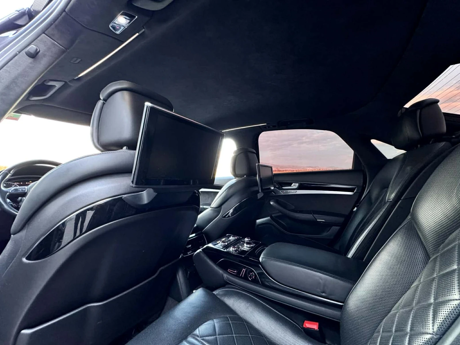 Audi A8 MATRIX , TV , DVD, снимка 16 - Автомобили и джипове - 54329228