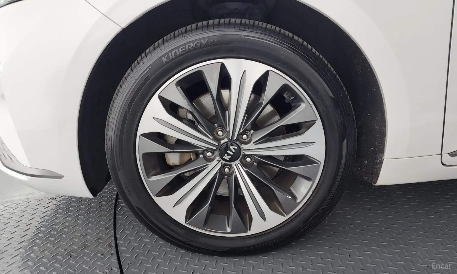 Kia K8 K8 3.5 LPG 2WD, снимка 3 - Автомобили и джипове - 54340258