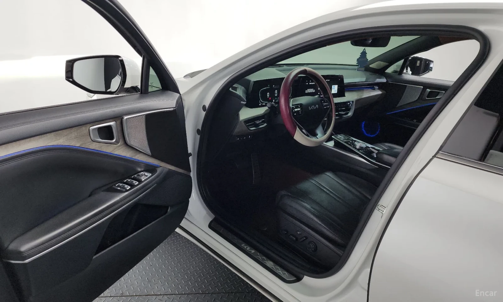 Kia K8 K8 3.5 LPG 2WD, снимка 5 - Автомобили и джипове - 54340258