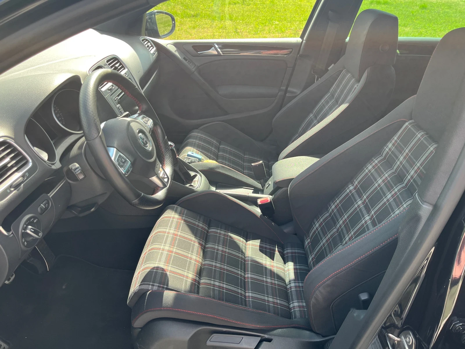 VW Golf GTI Top Top, снимка 14 - Автомобили и джипове - 54392356