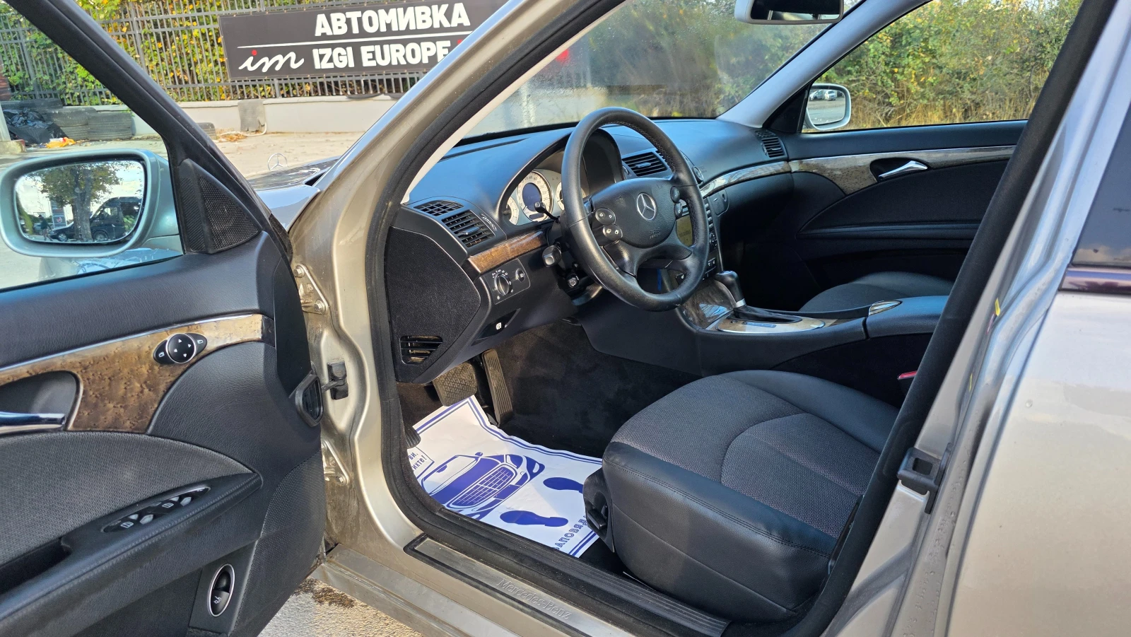 Mercedes-Benz E 280 УНИКАТ/FACE LIFT, снимка 12 - Автомобили и джипове - 54544608