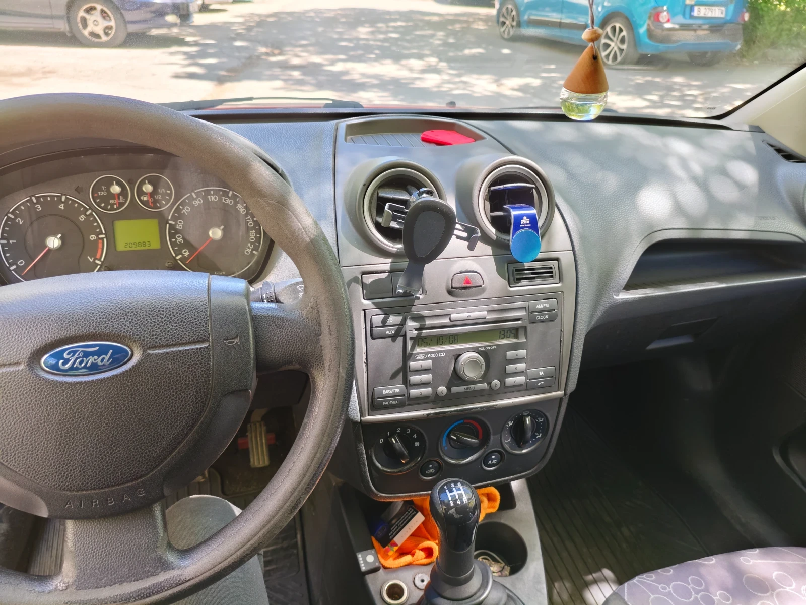 Ford Fiesta, снимка 10 - Автомобили и джипове - 54657959