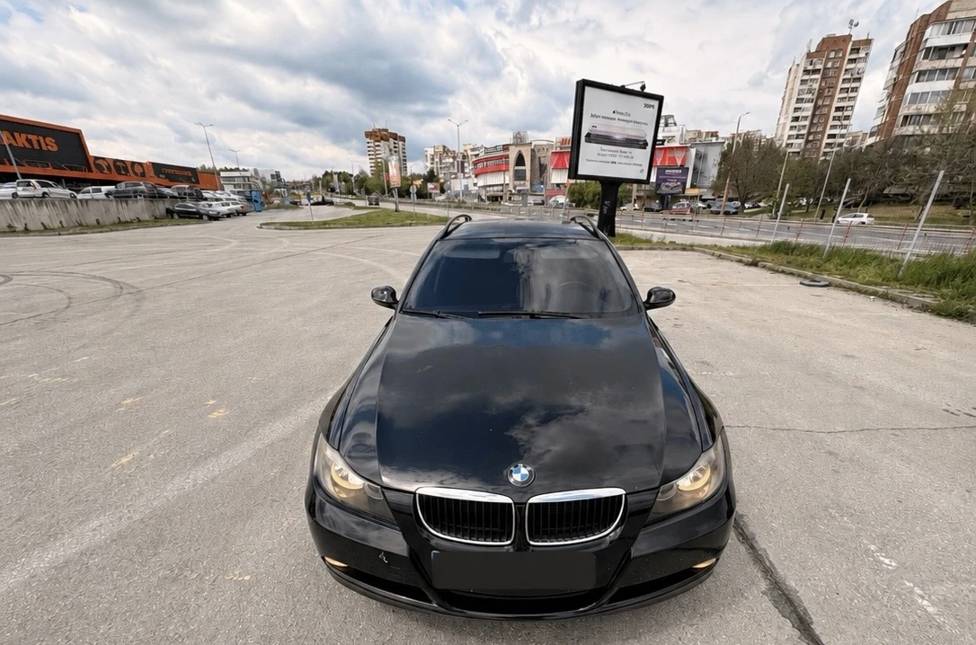 BMW 320