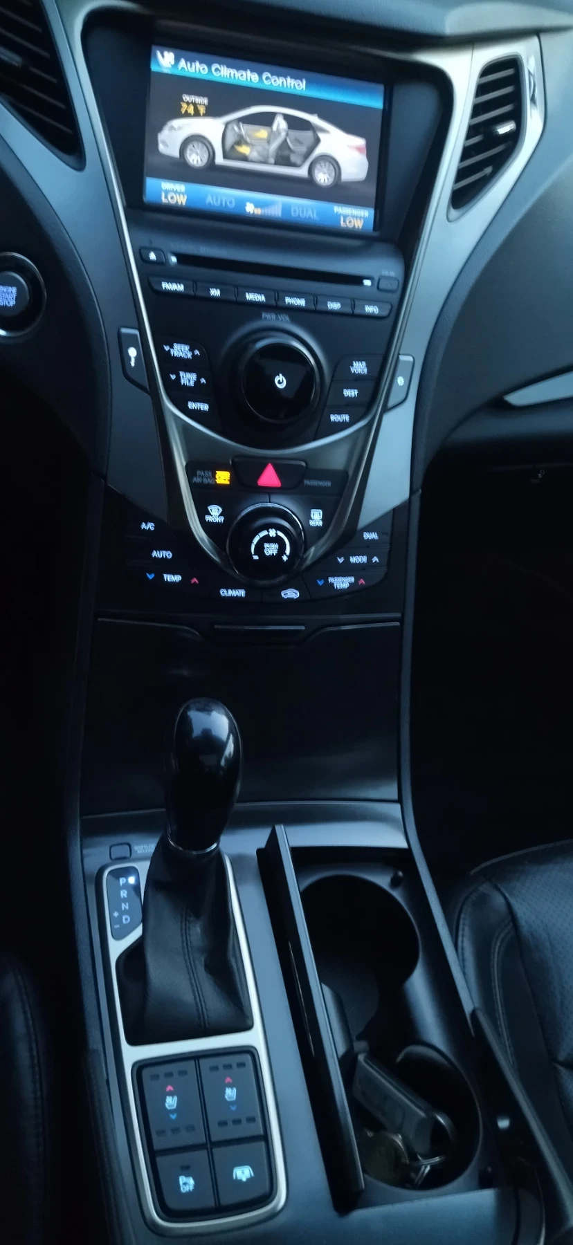 Hyundai Grandeur AZERA, снимка 10 - Автомобили и джипове - 54936106