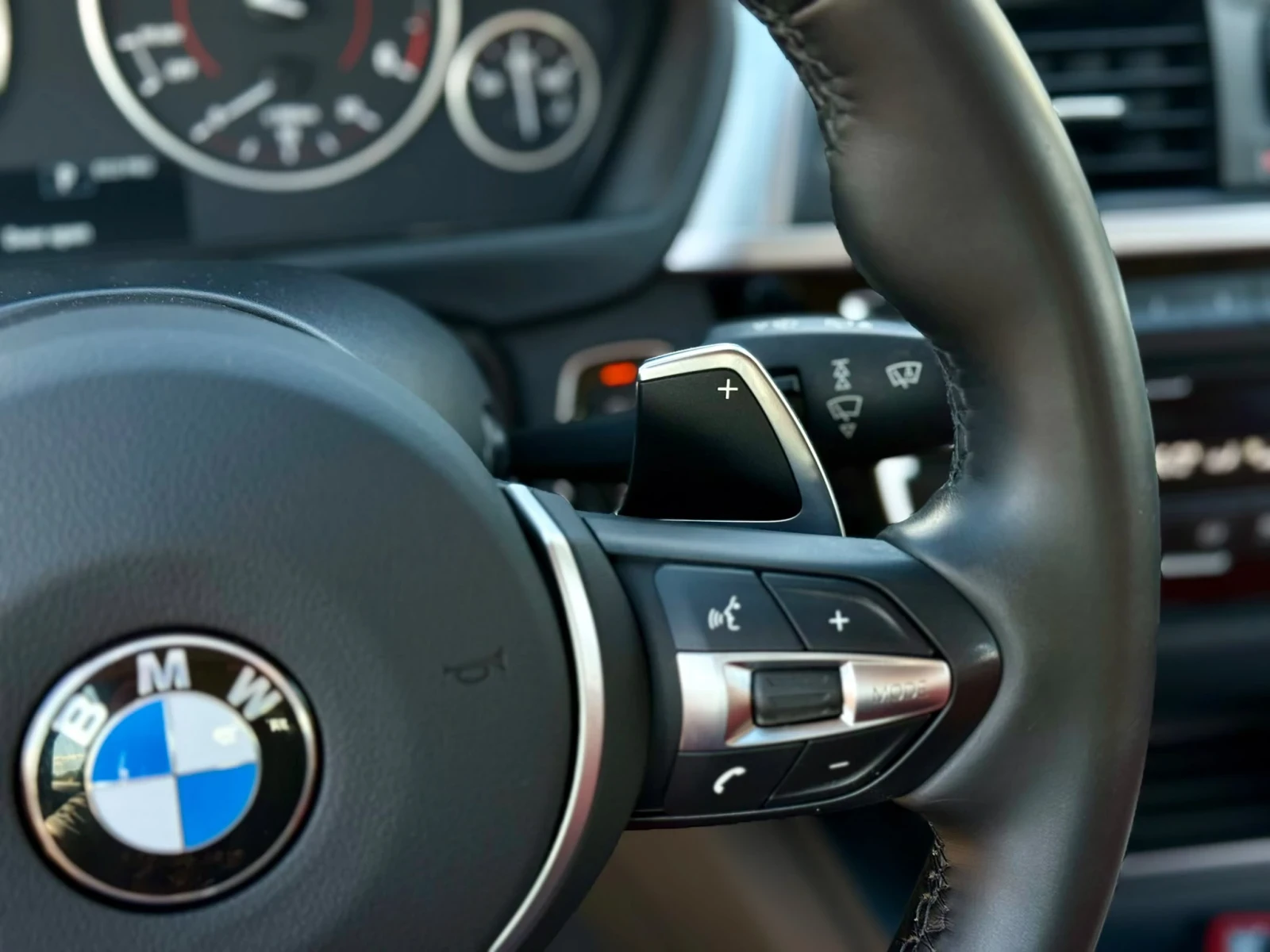 BMW 320 X-DRIVE / SPORT LINE / � INTERIOR / INDIVIDUAL | Mobile.bg � ����������� 9