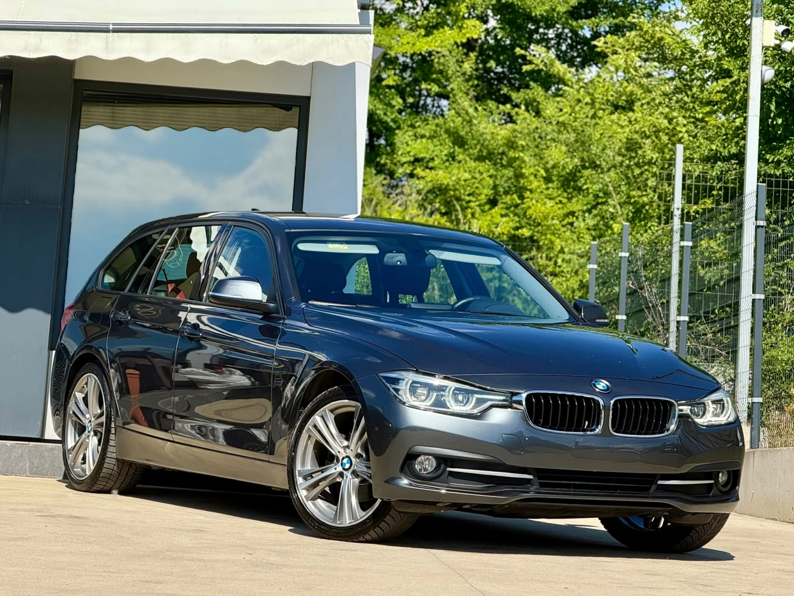 BMW 320 X-DRIVE / SPORT LINE / � INTERIOR / INDIVIDUAL | Mobile.bg � ����������� 2