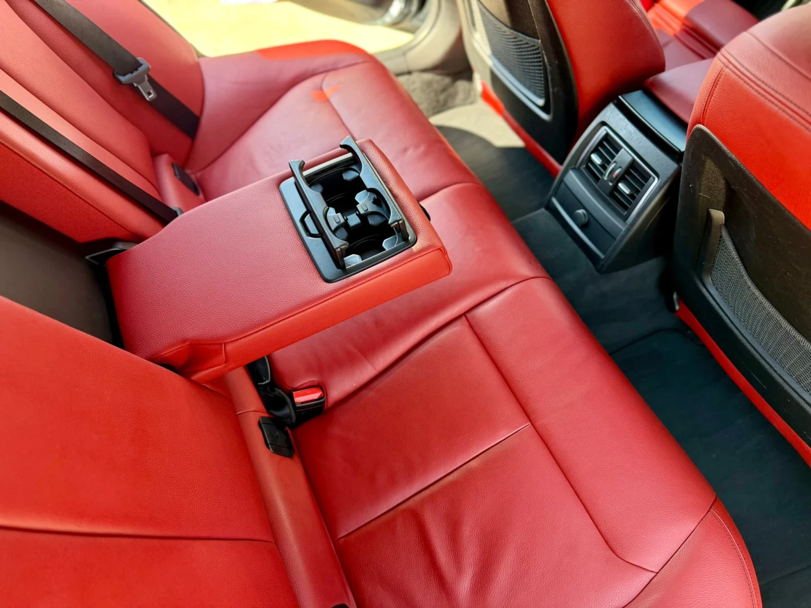 BMW 320 X-DRIVE / SPORT LINE / � INTERIOR / INDIVIDUAL | Mobile.bg � ����������� 16