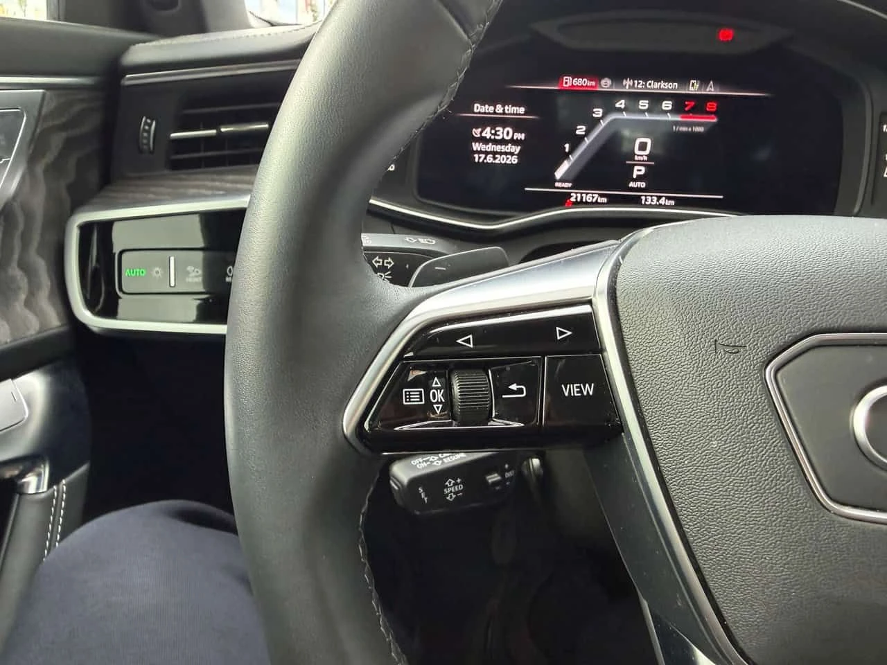 Audi A7  Technik / MATRIX / 360 / DIS / B&O / HUD , снимка 12 - Автомобили и джипове - 54978466