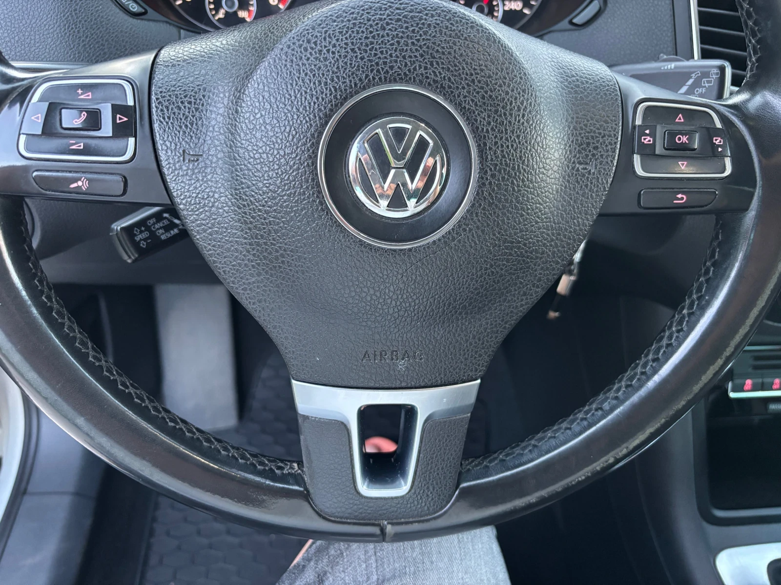 VW Sharan 2.0 tdi avtomatik 6+ 1 , снимка 13 - Автомобили и джипове - 54983242