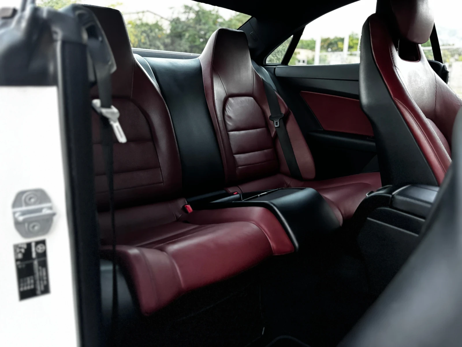 Mercedes-Benz E 350, снимка 12 - Автомобили и джипове - 55467307