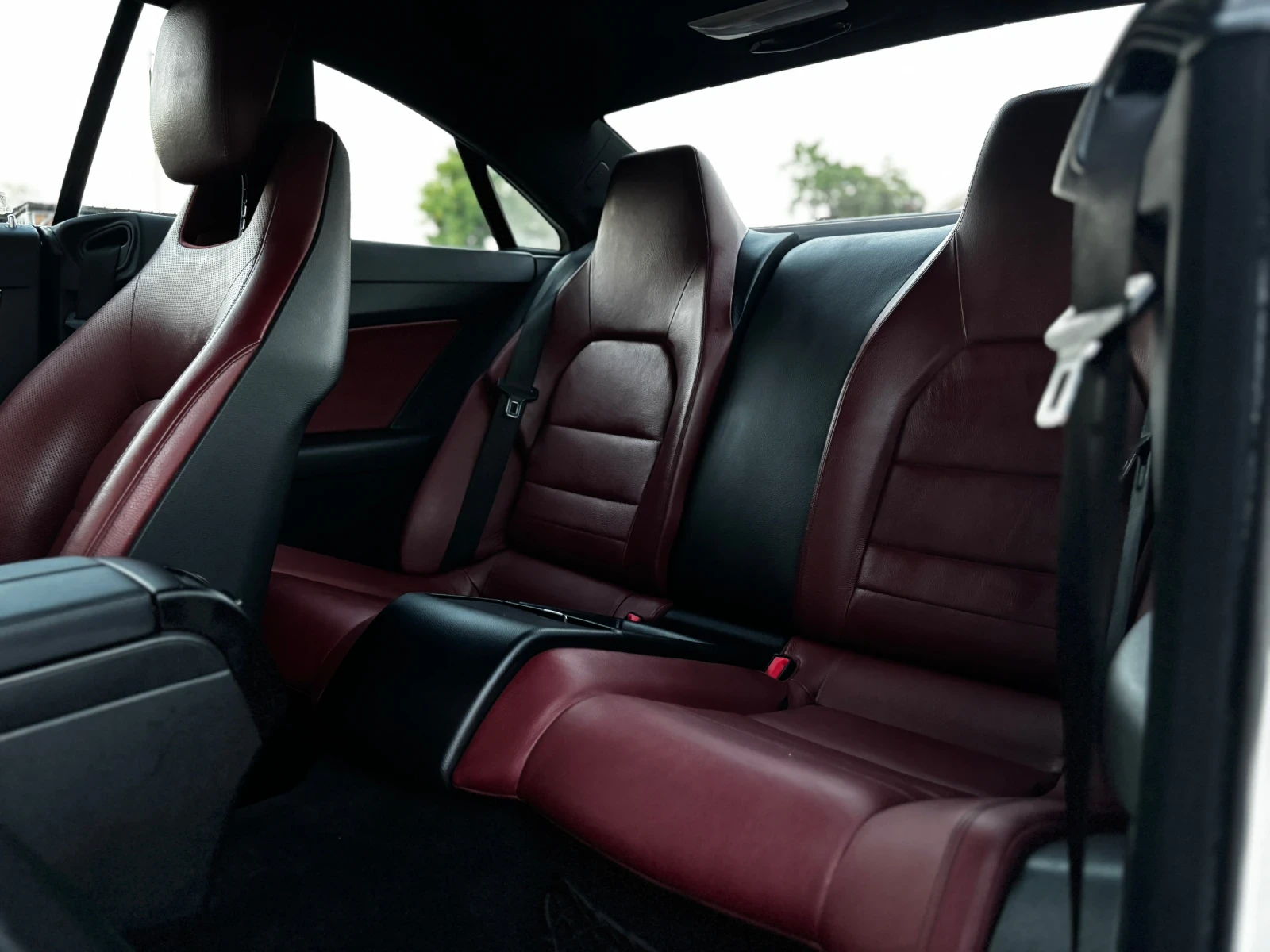 Mercedes-Benz E 350, снимка 11 - Автомобили и джипове - 55467307