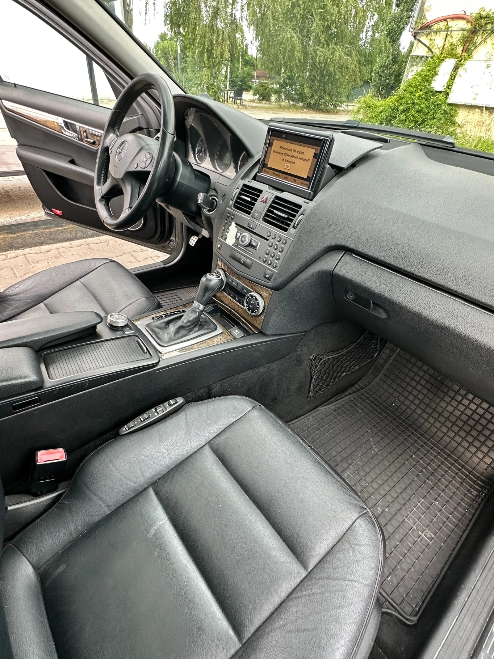 Mercedes-Benz C 350 4-matic, снимка 11 - Автомобили и джипове - 55511843