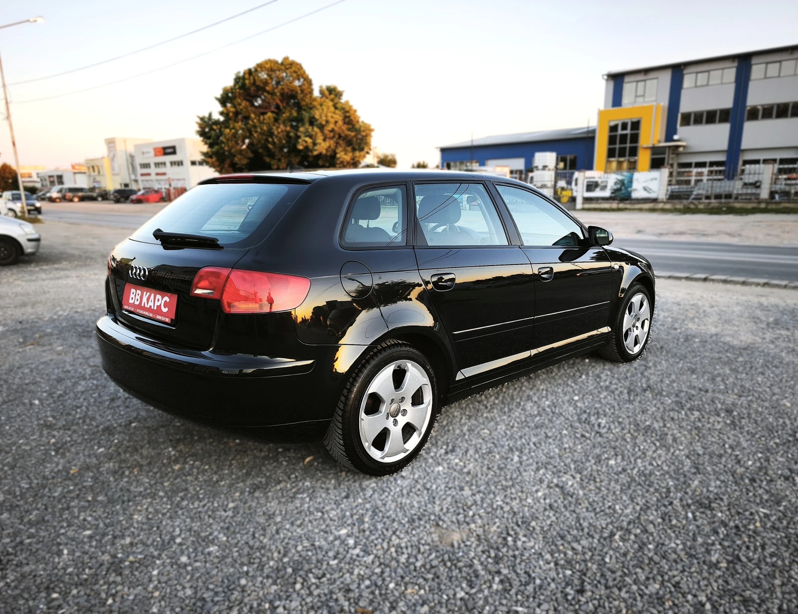 Audi A3 2.0tdi 8V SPORTBACK, снимка 4 - Автомобили и джипове - 55570959