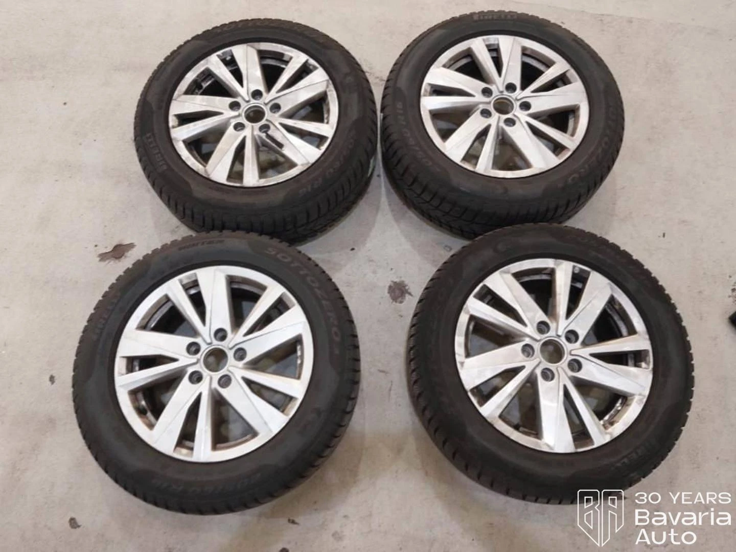 VW Touran Comfortline DSG, снимка 17 - Автомобили и джипове - 55767098