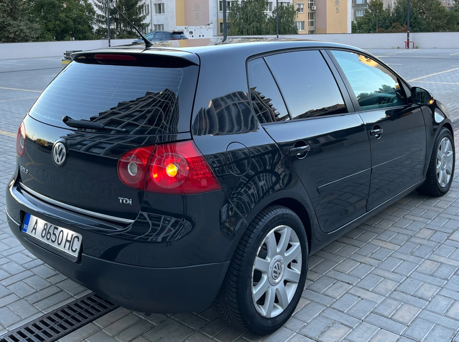 VW Golf 1.9TDI/105/BKC, снимка 5 - Автомобили и джипове - 56184651