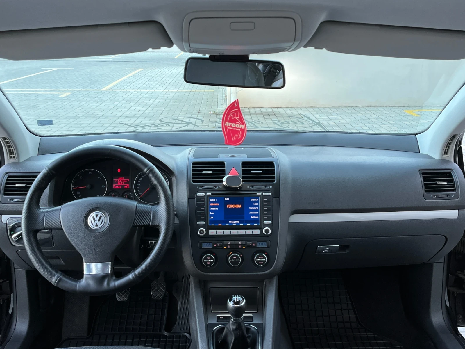VW Golf 1.9TDI/105/BKC, снимка 10 - Автомобили и джипове - 56184651