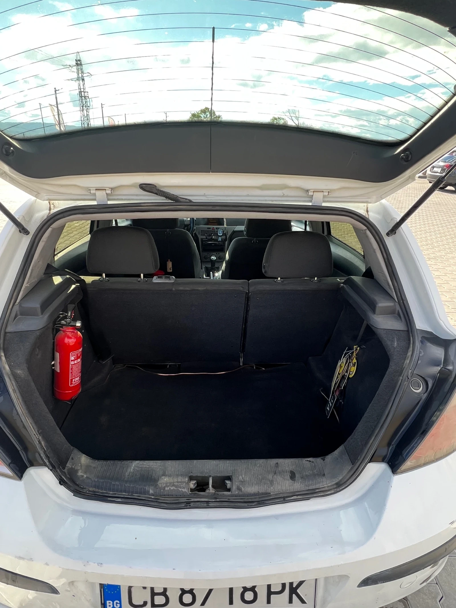 Opel Astra, снимка 8 - Автомобили и джипове - 56216315