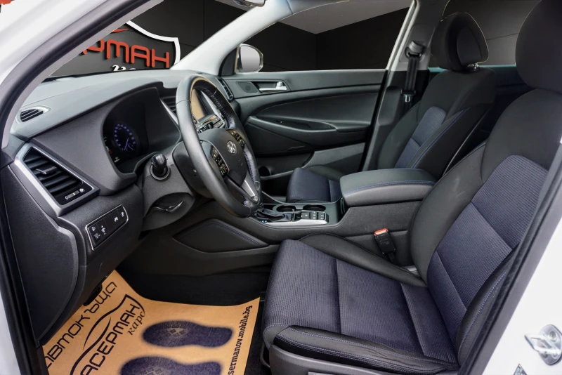 Hyundai Tucson 1.7CRDI XPOSSIBLE, снимка 7 - Автомобили и джипове - 52579646