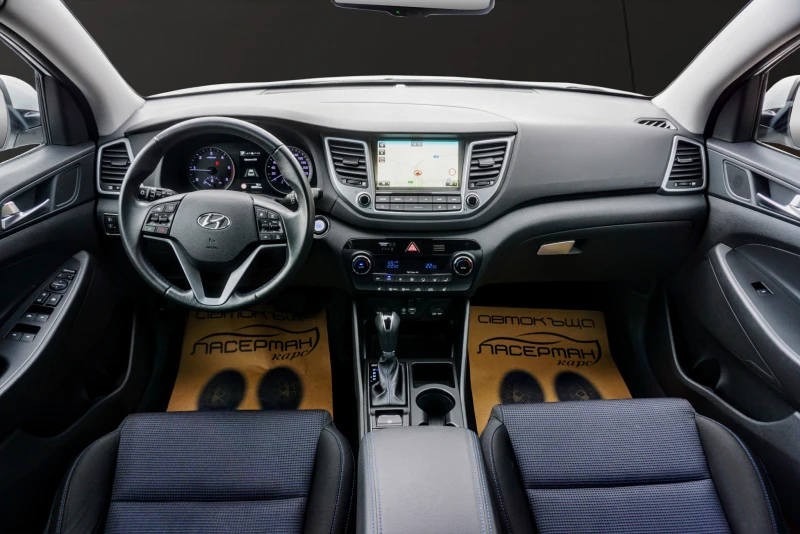 Hyundai Tucson 1.7CRDI XPOSSIBLE, снимка 9 - Автомобили и джипове - 52579646