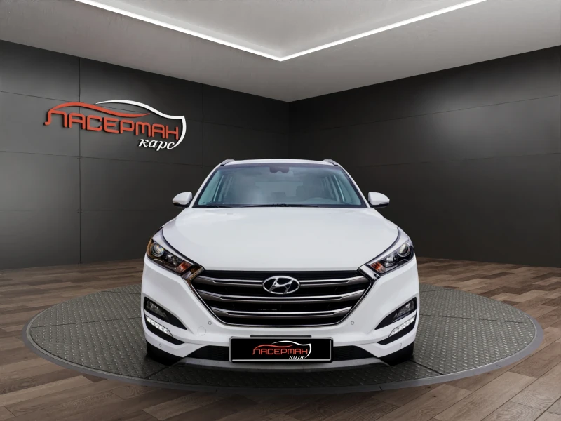 Hyundai Tucson 1.7CRDI XPOSSIBLE, снимка 5 - Автомобили и джипове - 52579646