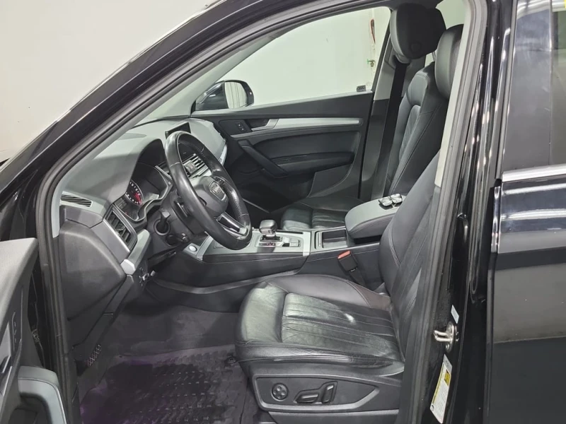 Audi Q5 * KOMFORT * CARFAX * , снимка 5 - Автомобили и джипове - 52959140