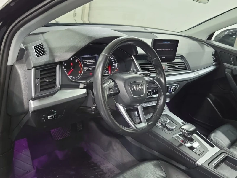 Audi Q5 * KOMFORT * CARFAX * , снимка 9 - Автомобили и джипове - 52959140