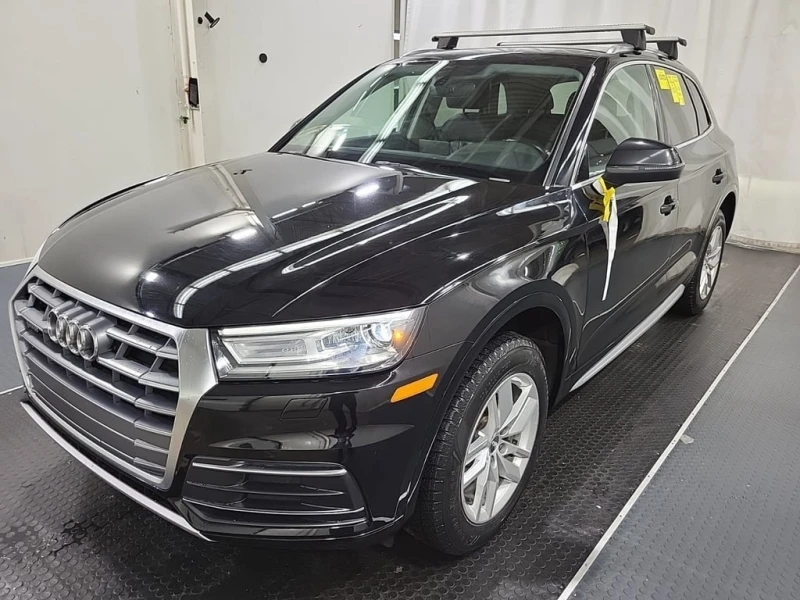 Audi Q5 * KOMFORT * CARFAX * 