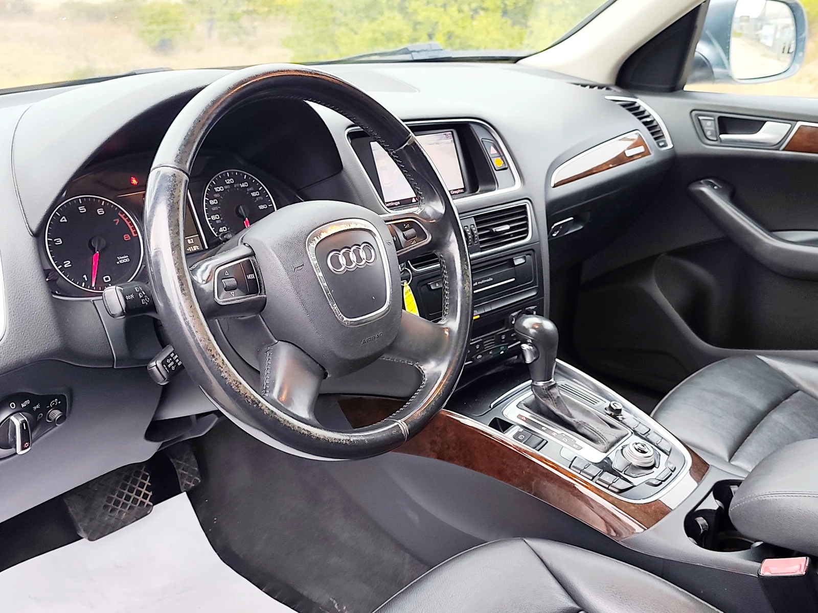 Audi Q5 2.0t quattro Premium Plus - изображение 7