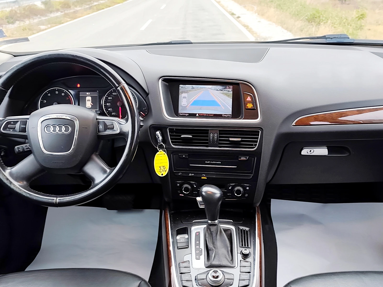 Audi Q5 2.0t quattro Premium Plus - изображение 9