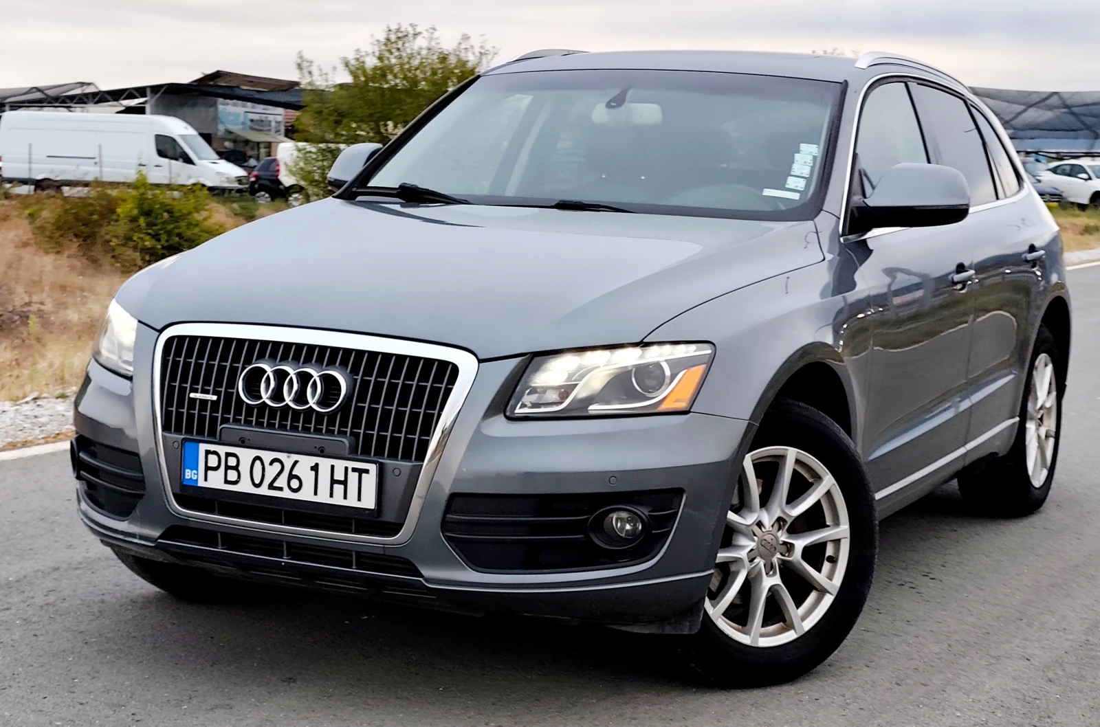 Audi Q5 2.0t quattro Premium Plus - изображение 2