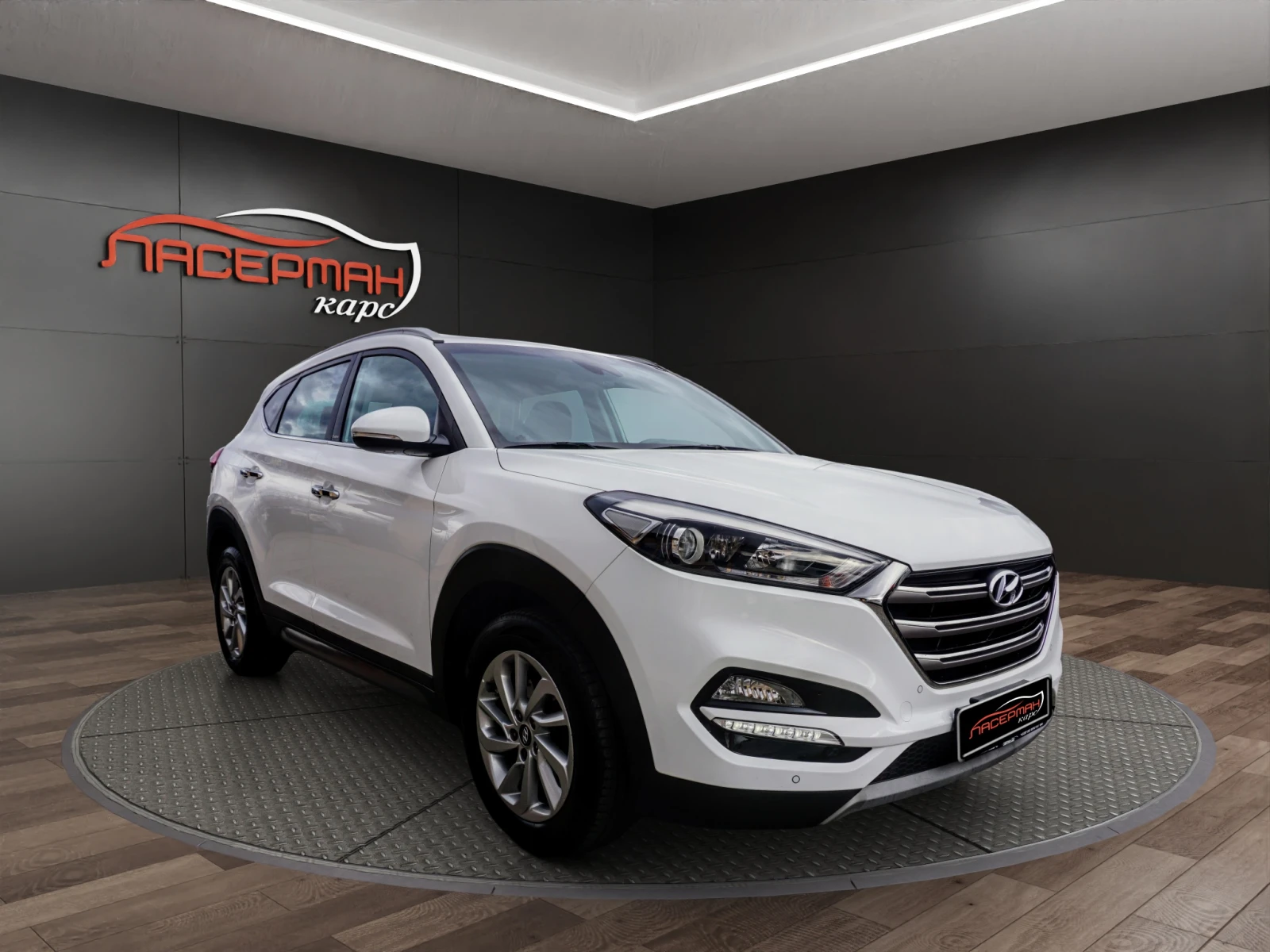 Hyundai Tucson 1.7CRDI XPOSSIBLE - изображение 2