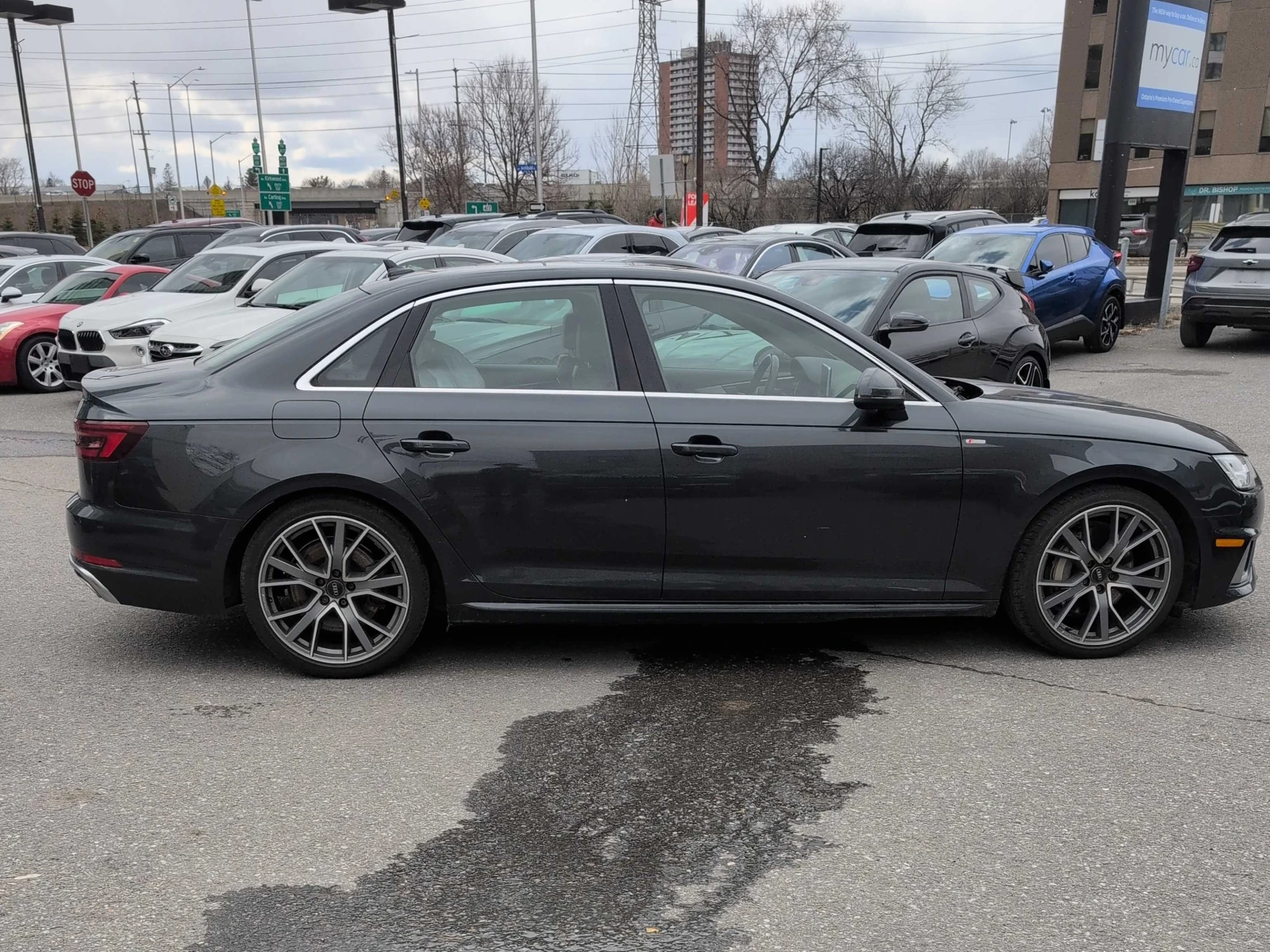 Audi A4 2.0L TFSI QUATTRO S-LINE, снимка 4 - Автомобили и джипове - 52992115