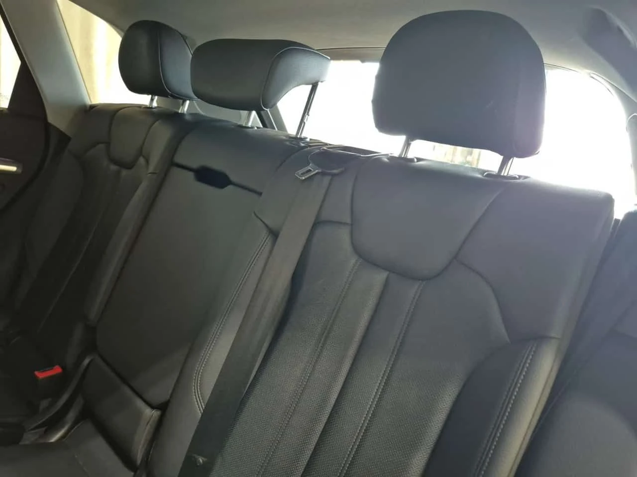 Audi Q5 Technik/CARFAX/ДИСТРОНИК/360 КАМ/ПАНО/2 КЛЮЧА, снимка 14 - Автомобили и джипове - 54373044