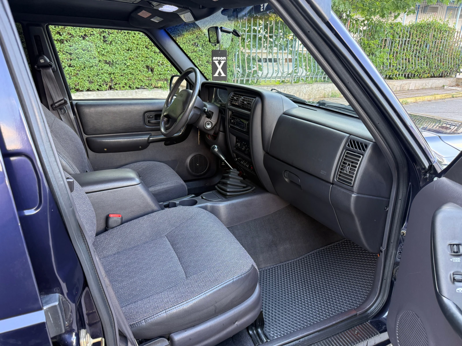 Jeep Cherokee Sport XJ 2.5TDI 4x4, снимка 14 - Автомобили и джипове - 55090238