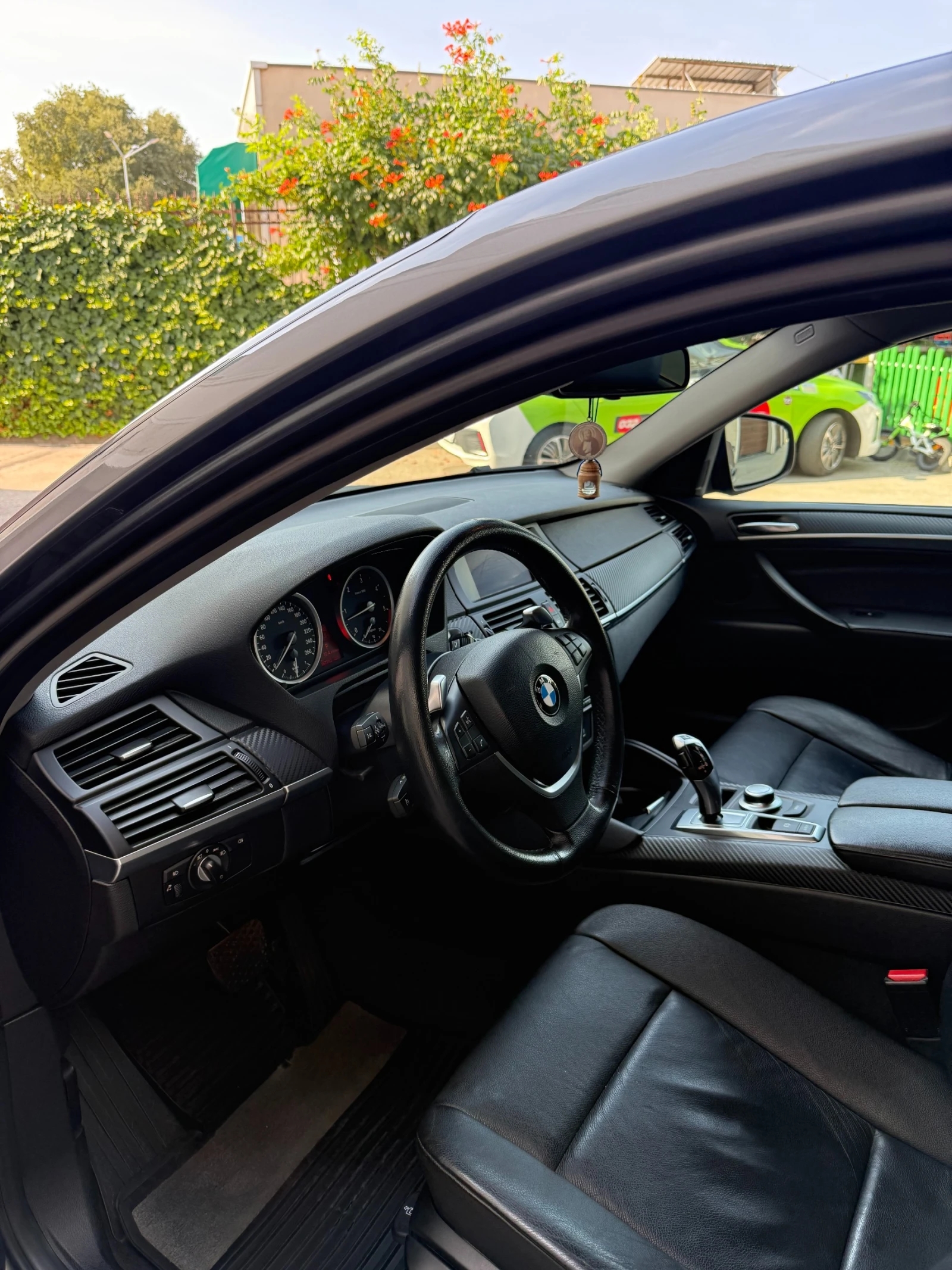 BMW X6, снимка 8 - Автомобили и джипове - 55939754