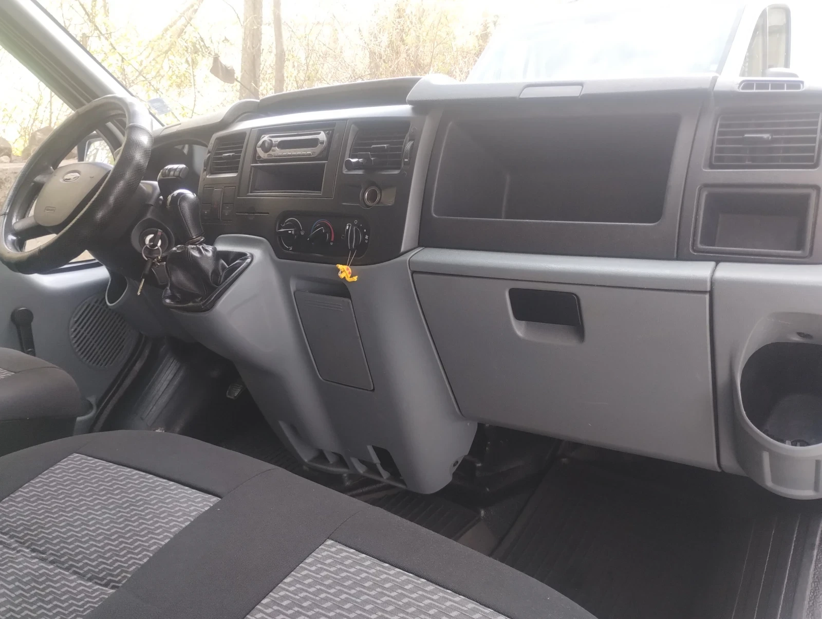 Ford Transit 2.2TDCI - изображение 9