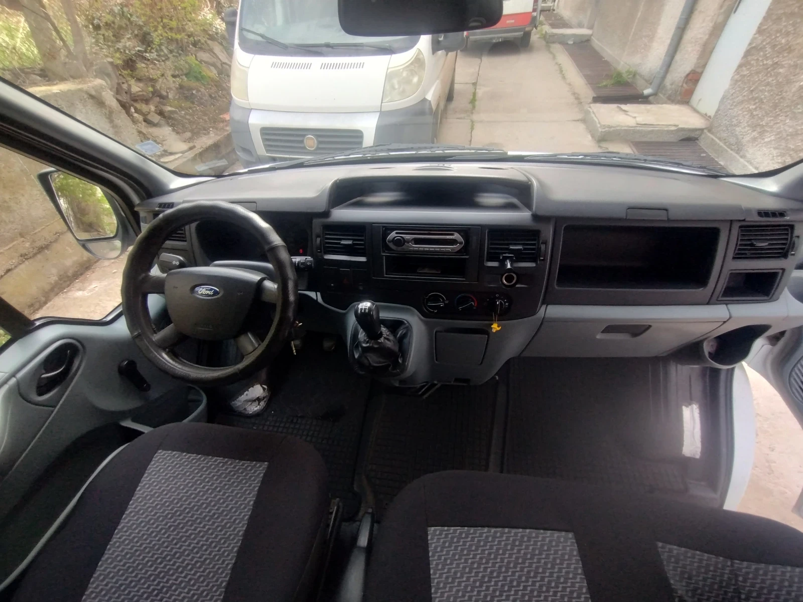 Ford Transit 2.2TDCI - изображение 8
