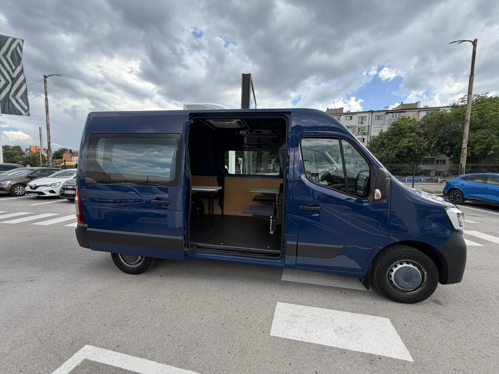 Renault Master 2.3blueDCi/136k.c./L2H3, снимка 6 - Бусове и автобуси - 54738509