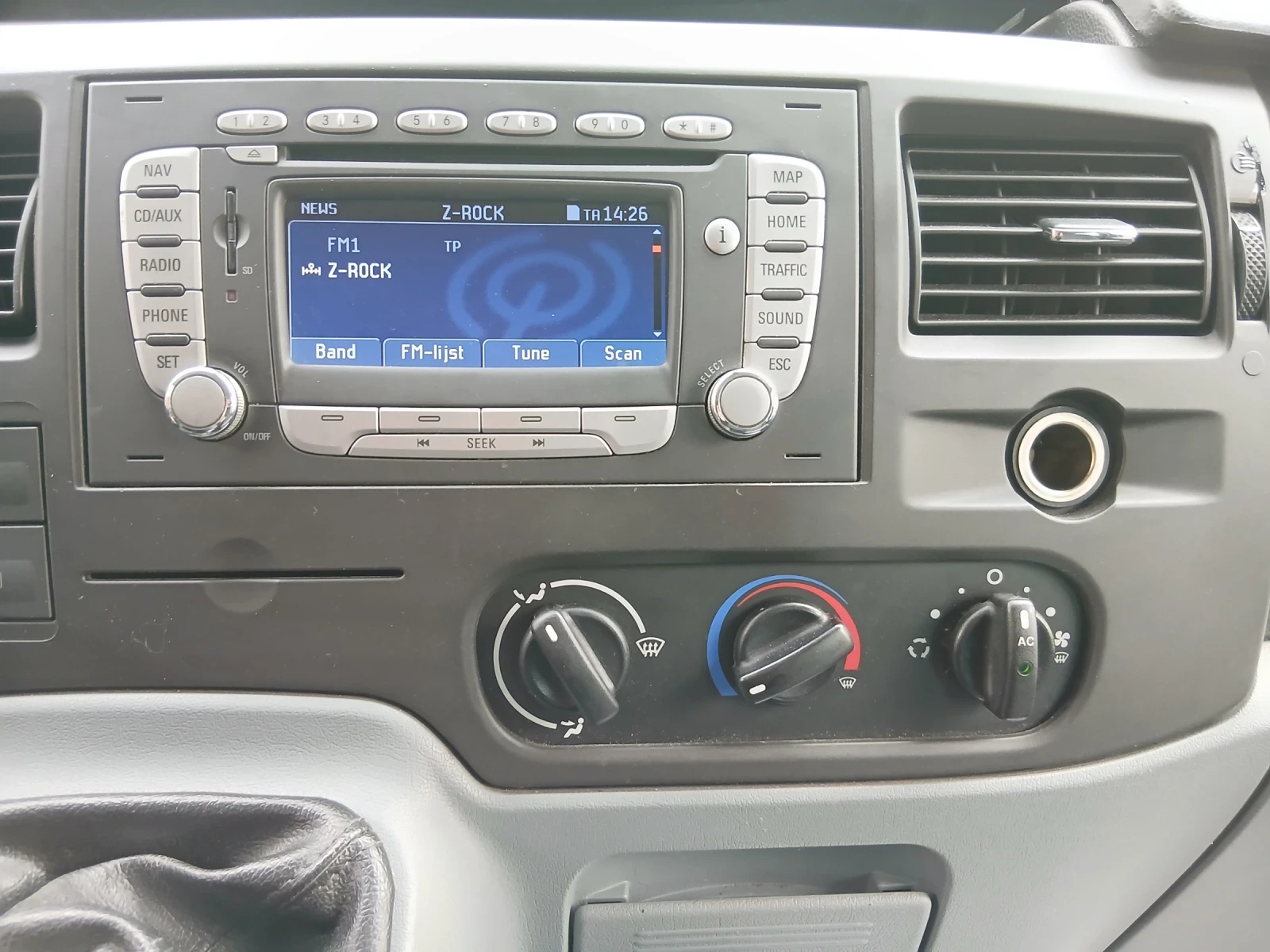 Ford Transit 2.2 125�.�. 4+ 1� , �� , ������ , 6 ��. | Mobile.bg � ����������� 13