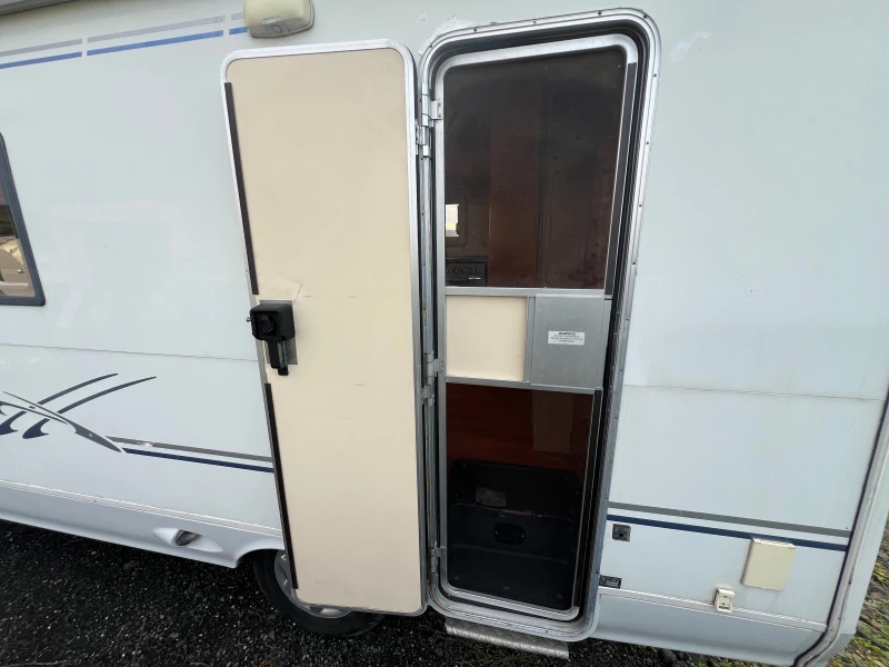 Кемпер Ford BUCCANEER CLIPPER , снимка 9 - Каравани и кемпери - 52354824