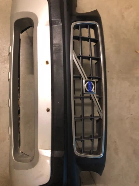 Предна броня Volvo XC70 2001 до 2007 г., снимка 6
