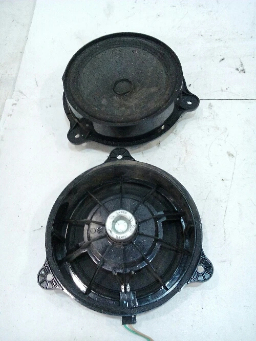 тонколона Рено Лагуна предна