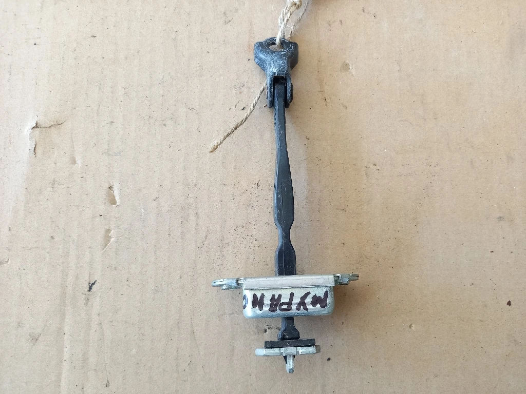 Панта врата предна дясна ограничителна Нисан Мурано (1)