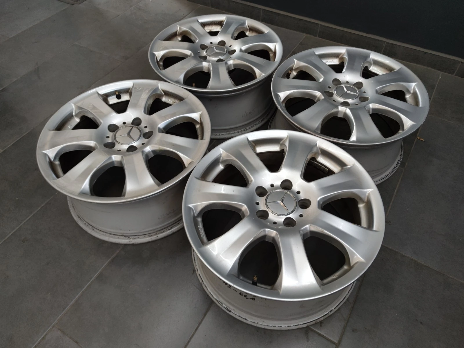 ������ �� Mercedes-Benz | Mobile.bg � ����������� 4