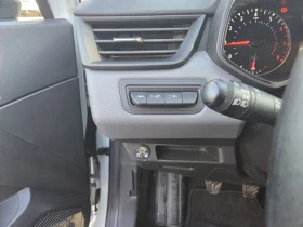 Renault Clio 1.0ТCe / бензин/ фабрична Газ, снимка 10